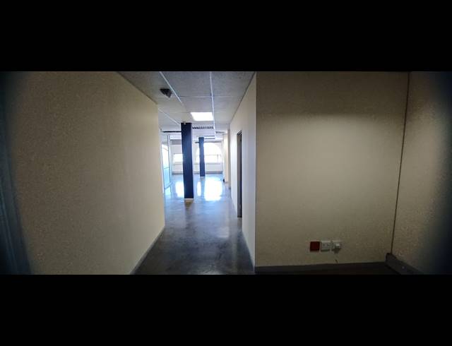 389M² OFFICE TO LET IN HYDE PARK